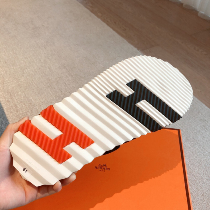 he*mes slide cu526-2068