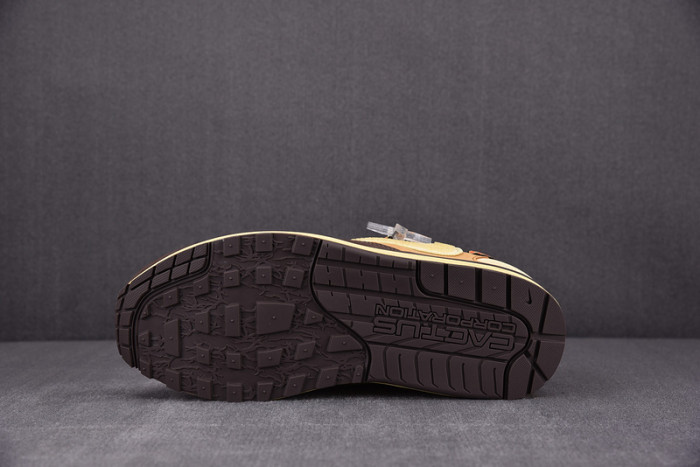 travis scott x nike air max 1 "baroque brown" do9392-200