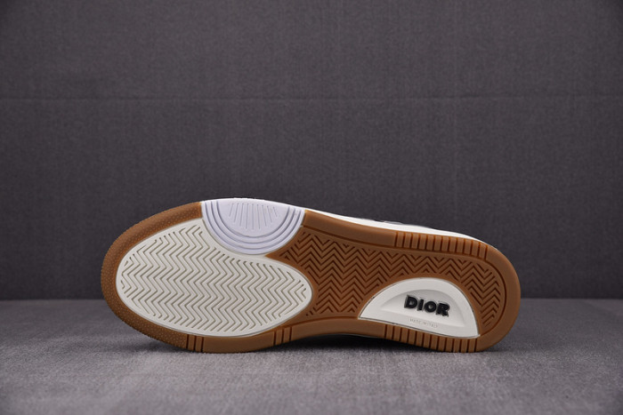 D10R B27 SNEAKERS