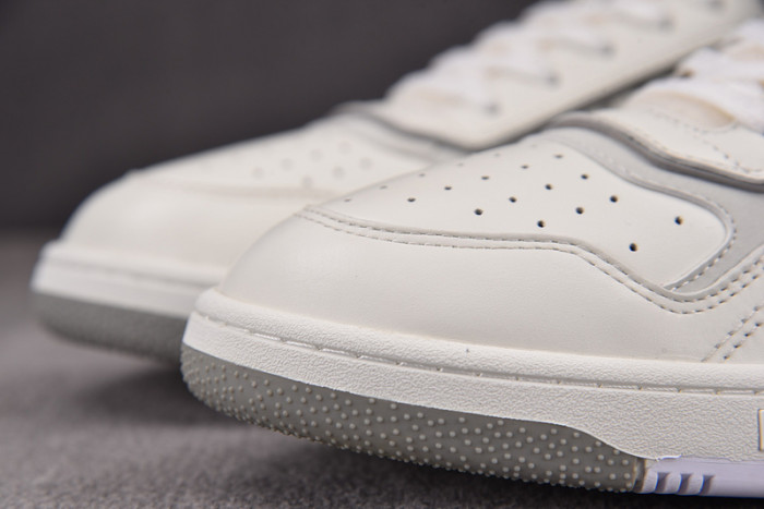 D10R B27 SNEAKERS BNOP235-041