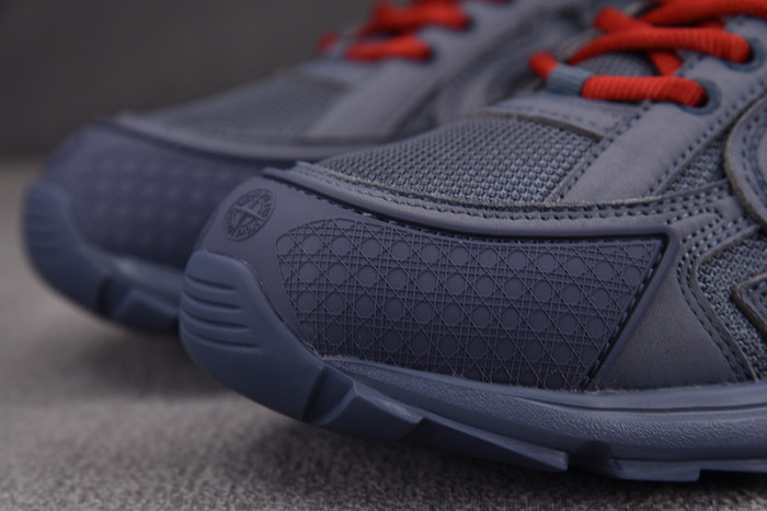 D10R B30 SNEAKERS B3093