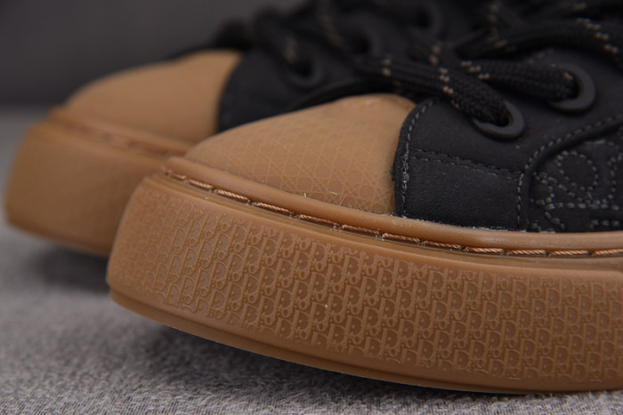 D10R B33 Sneakers Low Top DR33-014