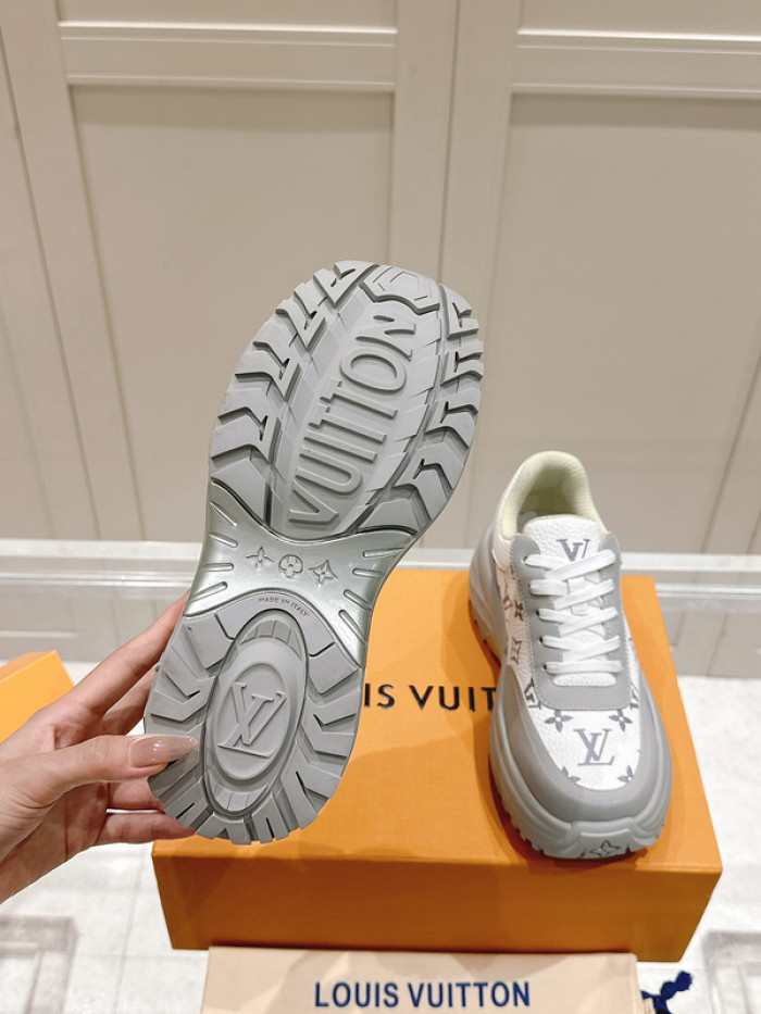 1V SNEAKERS 1V0425-097