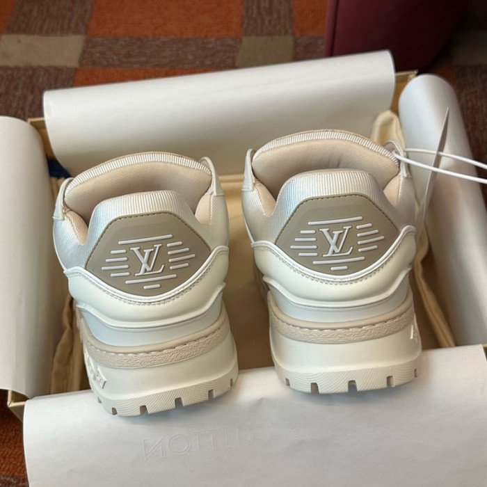 1V SNEAKERS 1V0425-121