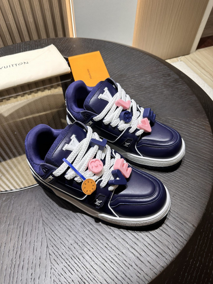 1V SNEAKERS 1V0425-172