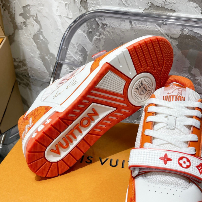 1V SNEAKERS 1V0425-197