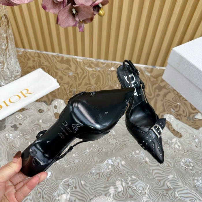 D10R SNEAKERS 8.5CM D896-134