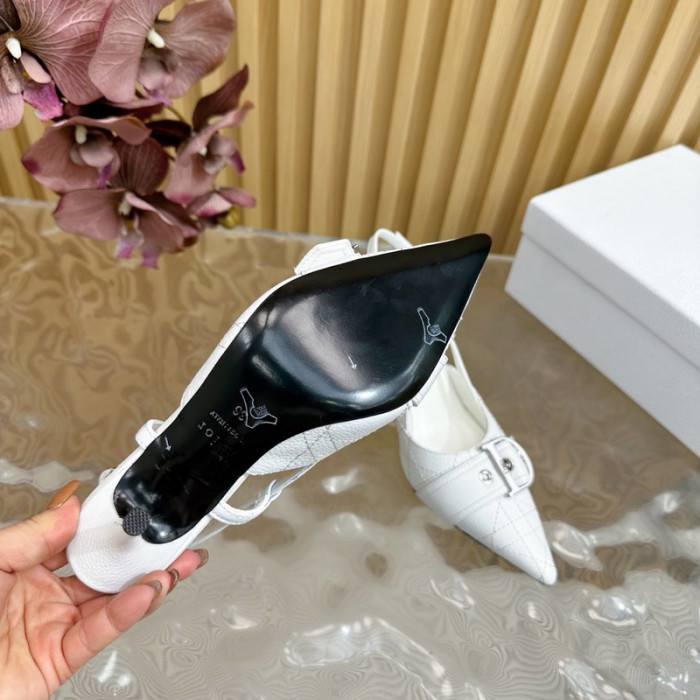 D10R SNEAKERS 8.5CM D896-135