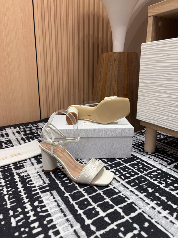 D10R SNEAKERS D896-128