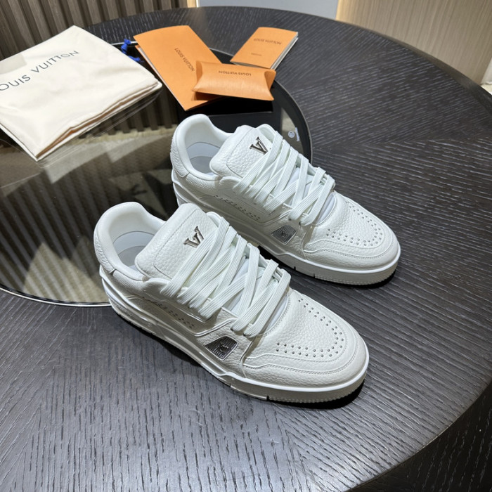 1V SNEAKERS 1V0425-290
