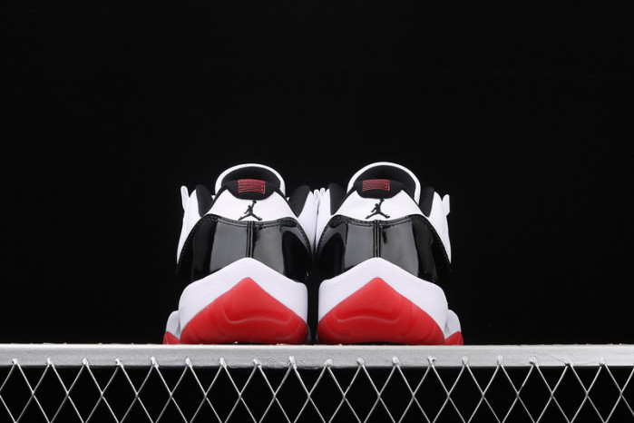 air jordan 11 retro low concord bred av2187-160