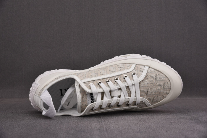 D10R B28 Sneakers Low Top