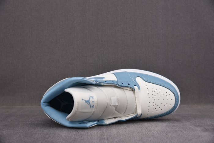 wmns air jordan 1 mid 