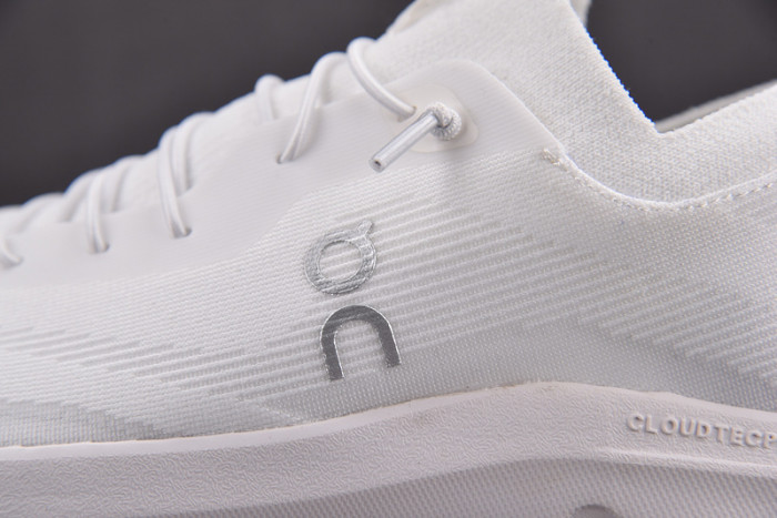 L0EWE SNEAKERS T0425-081