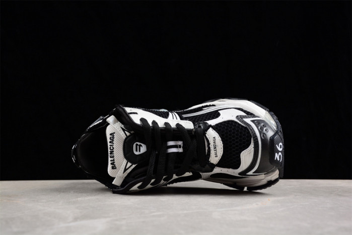 BLCG RUNNER SNEAKER W3RNY0120