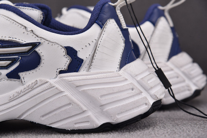 BLCG Sneaker 825418 WDWTS 1973