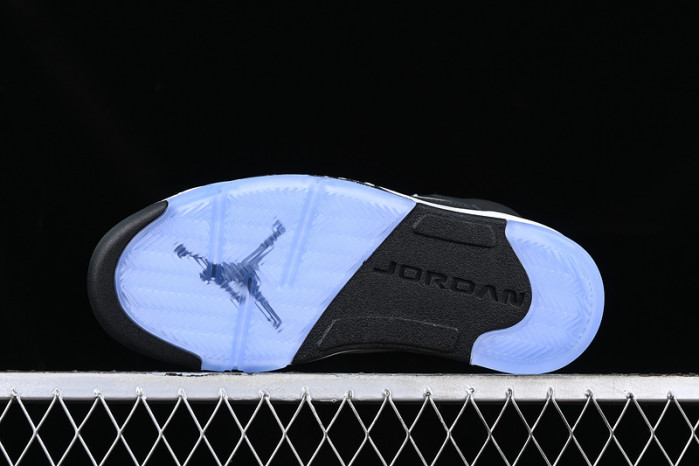 Air Jordan 5 Retro 