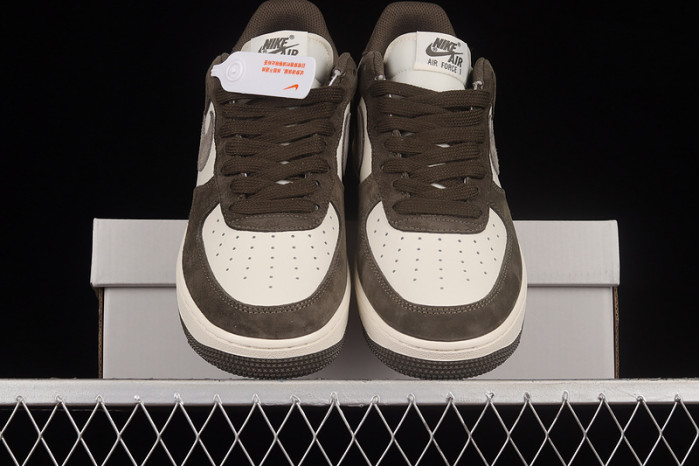 nike air force 1 07 low dark grey brown white tu6995-396