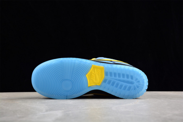 the powerpuff girls x nike dunk low pro sb qs 