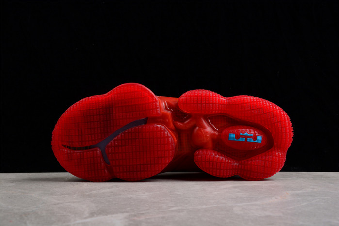 nike lebron 19 tune squad dc9342-800