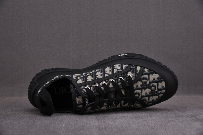 D10R B28 Sneakers Low Top