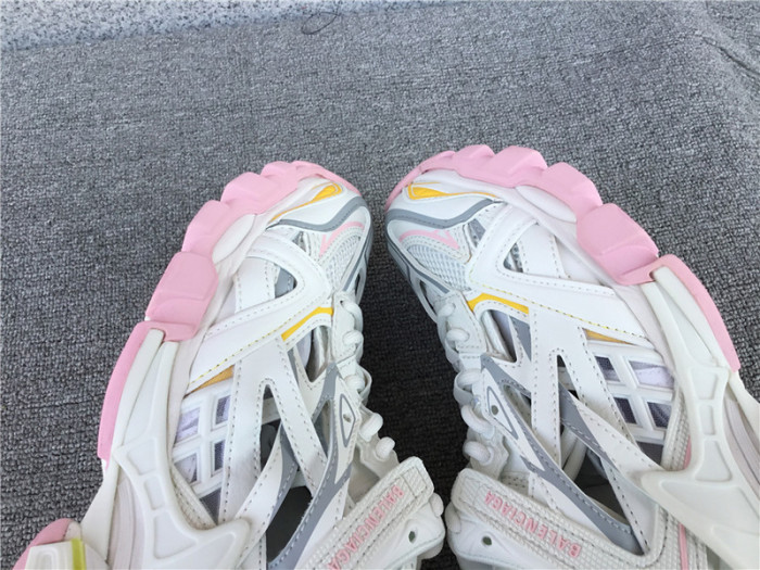 blcg track w3ae27745