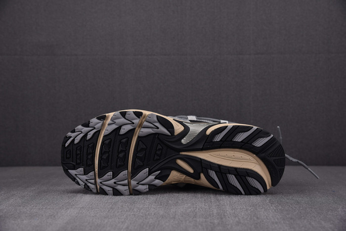 As*ic*s 1201a923-102