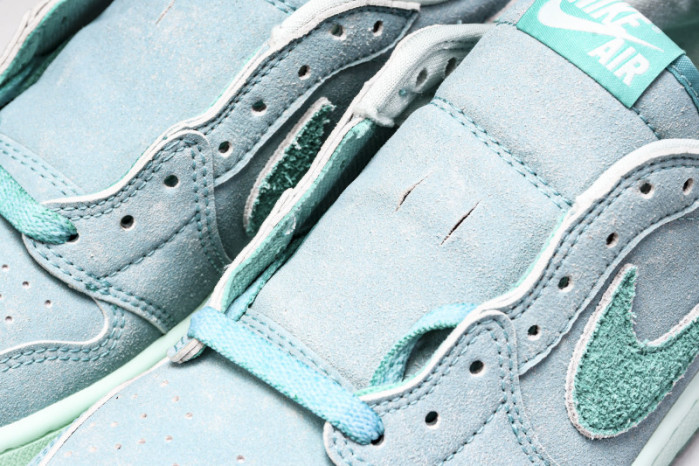 Air Jordan 1 Retro Low OG Washed Teal HQ8111-300