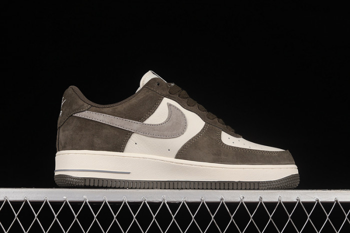 nike air force 1 07 low dark grey brown white tu6995-396