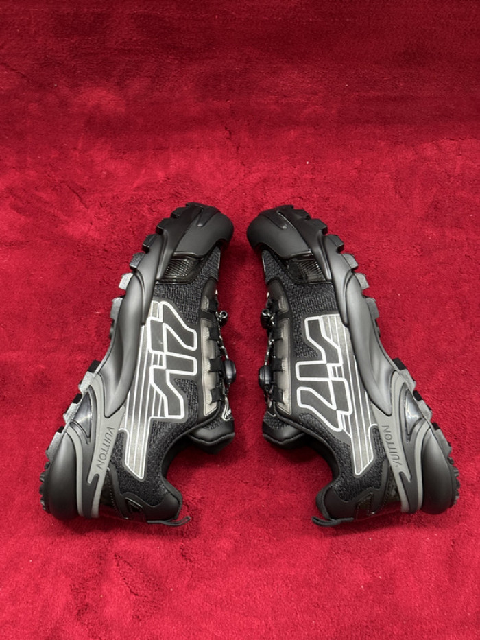 1V SNEAKERS 1V0425-301