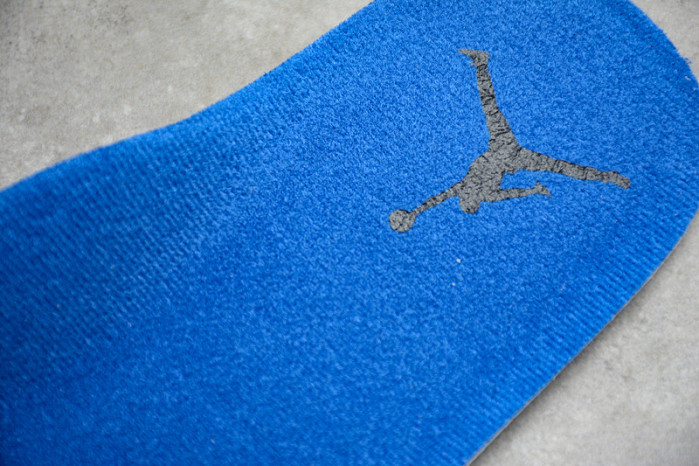 air jordan 13 retro black hyper royal 414571-040