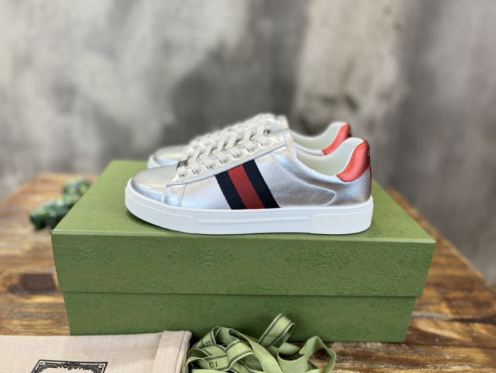 G*u*i low-top sneaker gu0613-012