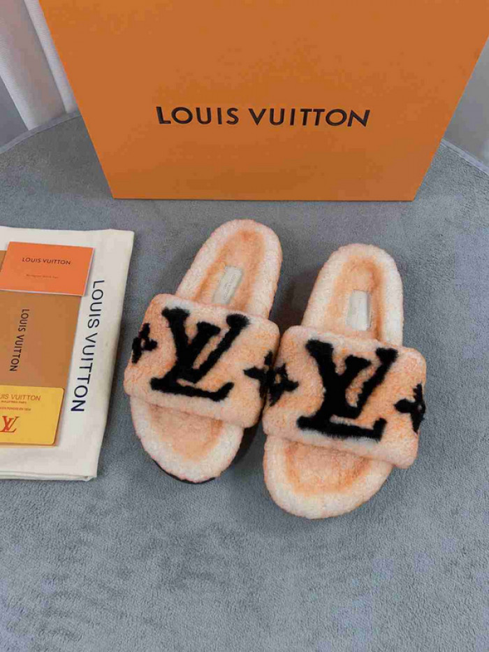 1*V SLIPPERS 11V0107-008