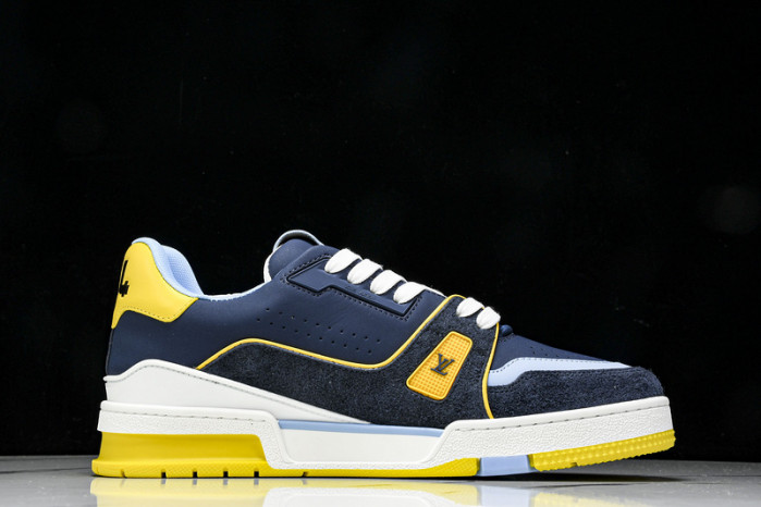 1V SNEAKERS 1V0425-182