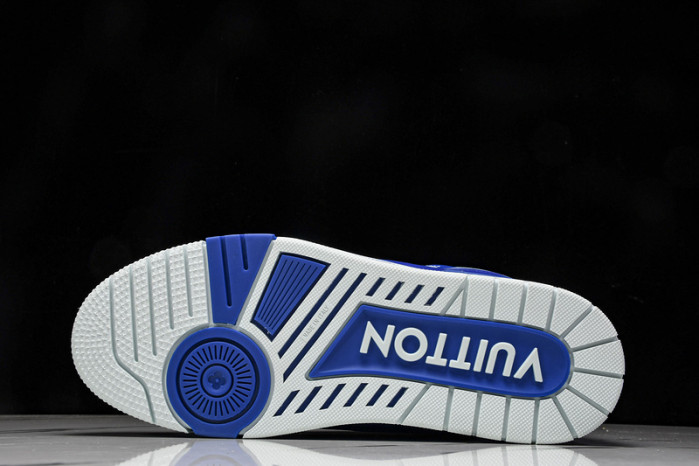 1V SNEAKERS 1V0425-186