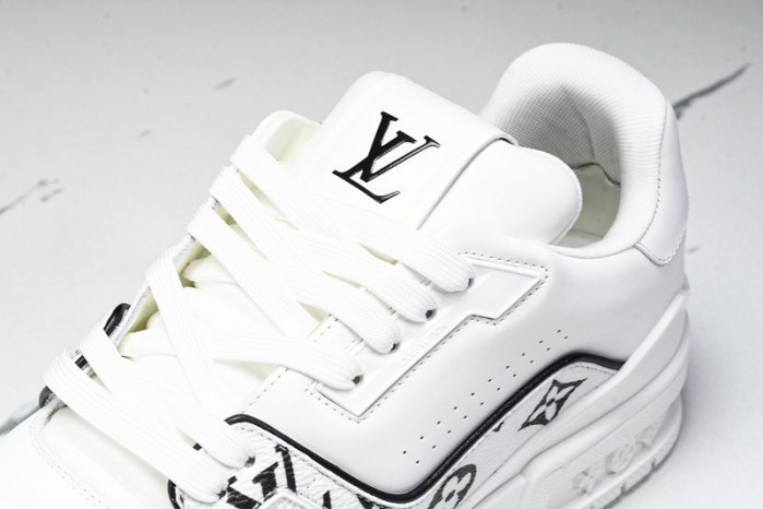 1V SNEAKERS 1V0425-311