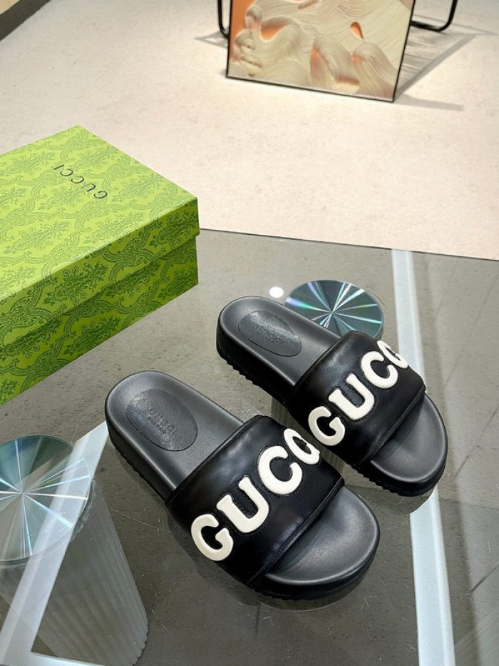 G*u*i slippers gu568-033