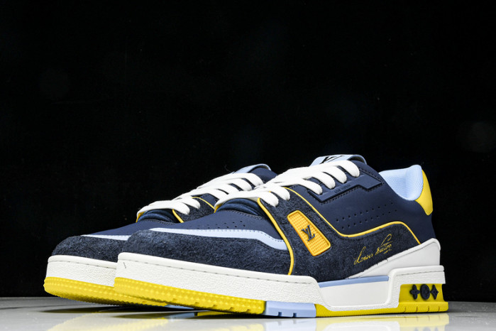 1V SNEAKERS 1V0425-182