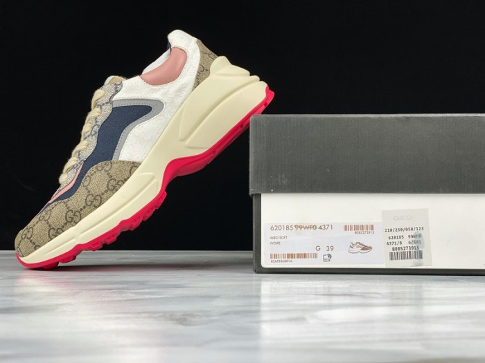 G*u*i rhyton vintage trainer sneaker 620185 99wf0 4371