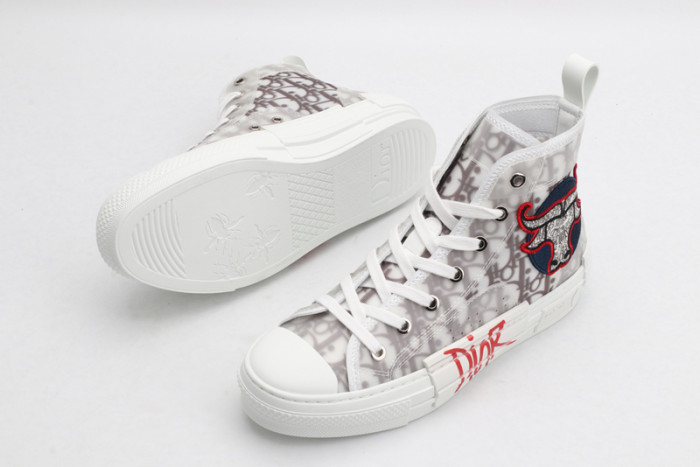 D10R B23 Sneakers High Top