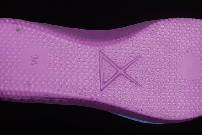 nike kobe 8 playoffs purple platinum - 555035-500