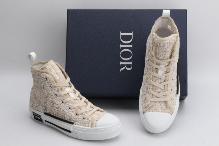D10R B23 Sneakers High Top
