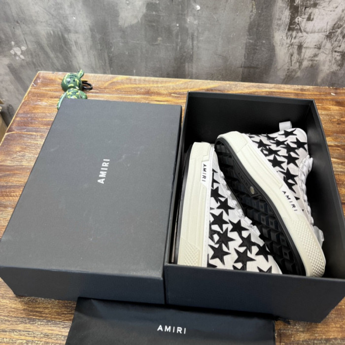 amir1 sneaker tu582-012