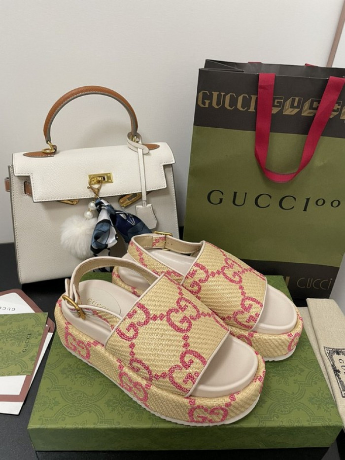 G*u*i slippers gu568-002