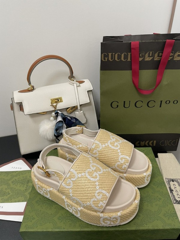 G*u*i slippers gu568-003