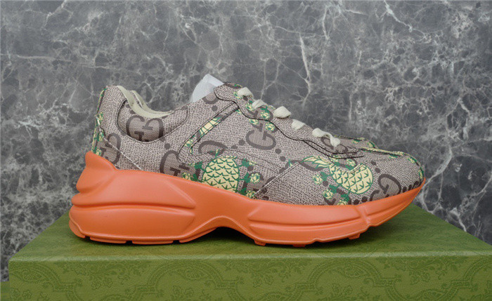 G*u*i trainer sneaker gu011