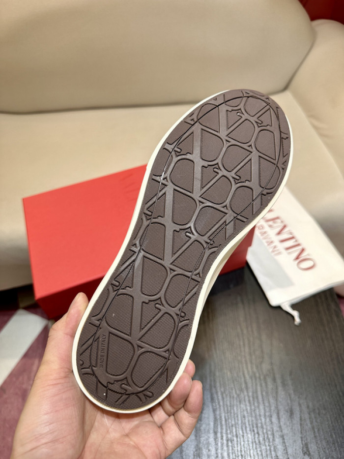 v*lentino sneakers va1085-224