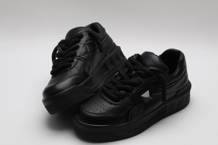 v*lentino sneakers va1085-235