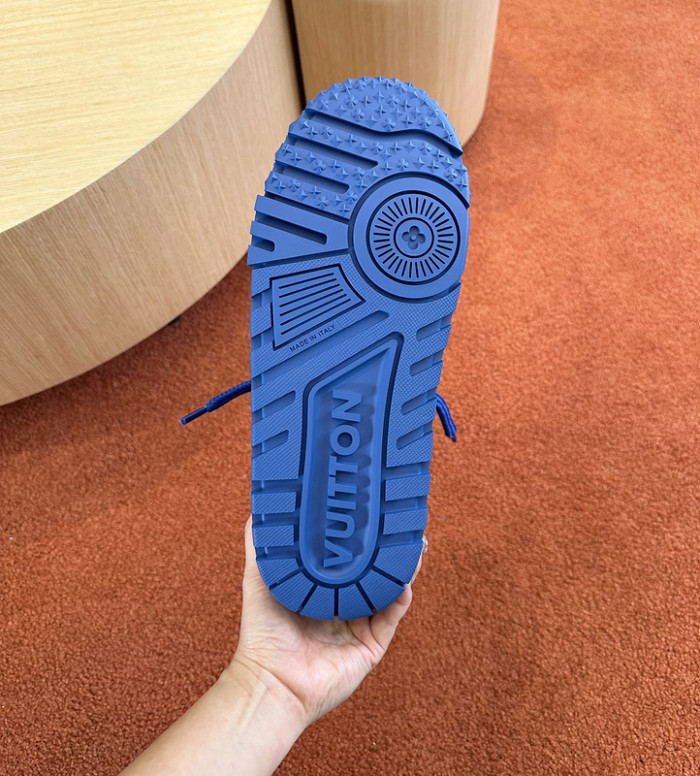 1V SNEAKERS 1V0425-032