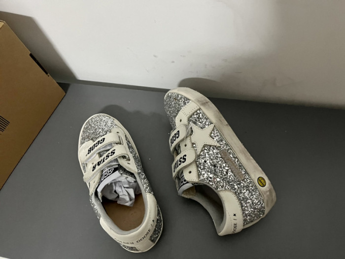 g0lden g00se gg0529-011